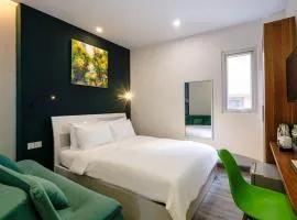 LeParc Hotel - Ben Thanh Market