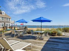 Community beach and sundeck, hotell sihtkohas Provincetown