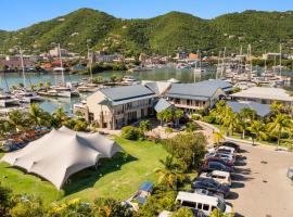 Moorings Yacht Club, hotel a Road Town