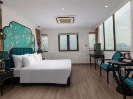 Azen Lakeside Hotel & Travel