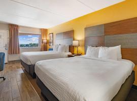 Clarion Pointe Galveston - Beachfront, hotel v destinaci Galveston