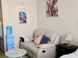 Affordable Luxury Ruaka, hotel in Ruaka