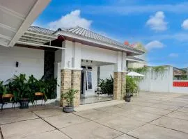 Collection O Blower Residence Syariah