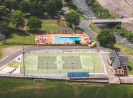 HolaCamp Aran Aventura, Hotel in Les