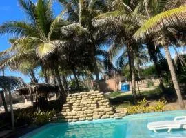 Bali Lodge Máncora - Playa, Piscina & Desayuno