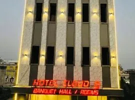 Hotel Cloud 9