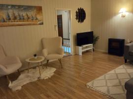 Auroraheim, ξενοδοχείο σε Gryllefjord