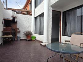 Casa Central A pasos Del Mall y cercanos a playas,位于伊基克的酒店