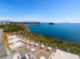 Hotiday Pozzuoli, מלון בפוזולי