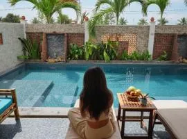 EasyLife Beach Villa Hội An