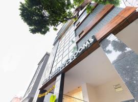 Capital O Regal suites, hotel in Bengaluru