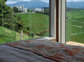 Little Hurst House - Escape the Ordinary, hotel v destinaci Inglewood