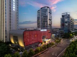 Elong Hotel Qingdao Golden Beach