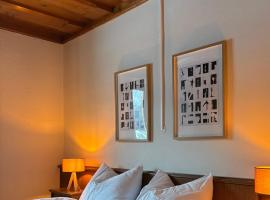 Ferienhaus s'Mosern, отель в городе Грундльзе