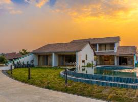 Touchwood Bliss Resort - Igatpuri, hotel v destinaci Nášik