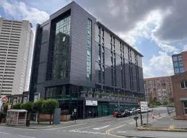 B&B HOTEL Birmingham Centre