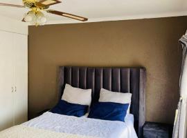 2 Heron street,stonenge vidago 6, ξενοδοχείο σε Νέλσπρουιτ