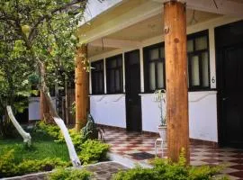 Casa Dunn by Don Pascual