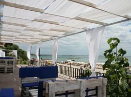 Maria Tereza Bungalows, hotel a Balchik