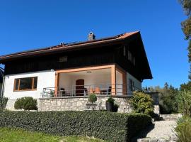 Ferienhaus Westerbuchberg, Hotel in Übersee