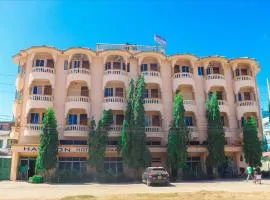 Haveton Hotel and Apartments