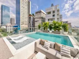 IconSphere Hotel