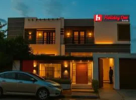 Holiday One Hotel & Suites