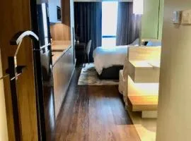 RBR Lux at Novotel Manila Hotel Residences Acqua