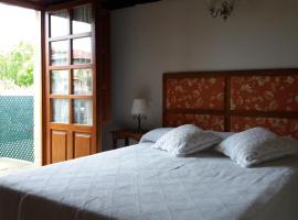 A picture of the hotel: Los Mantos - Vivienda Rurales