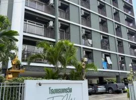 OYO 75446 Travis Inthamara 49