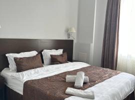 Tanzharik Hotel, hotel in Aktobe