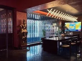 The Purple Horse Hotel Beijing