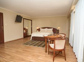 Hotel Park Suites, ξενοδοχείο στη Λίμα