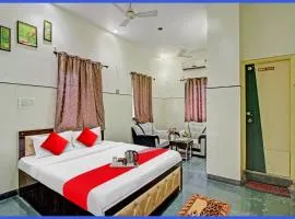 Hotel Vills Guest House Near Lucknow Railway Station - Free Wifi and Free Parking Facilities # Fully Air conditioning Luxuary Rooms - Top Rated Hotel In Lucknow
