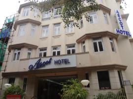 Ascot Hotel, hotel i Mumbai