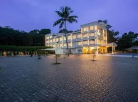 Grand Royal Residency