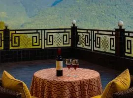 Hotel Yeasel near Ridge Park Gangtok - A Prime location property #best rated #terrace #banquet #balcony view #parking