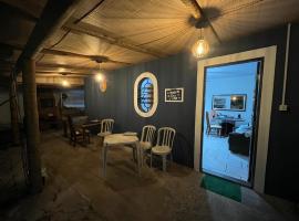 Suítes Mar e Lar, hotel in Cananéia