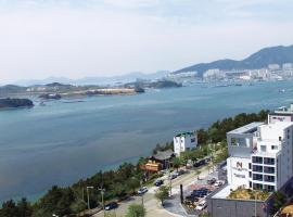 Noble Hotel, хотел в Йосу