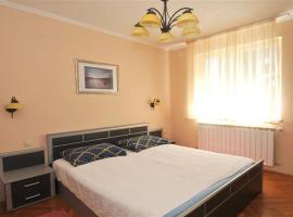 A picture of the hotel: Apartman-studio Adriana 3