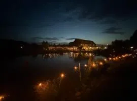 Hotel - Restauracja Platan