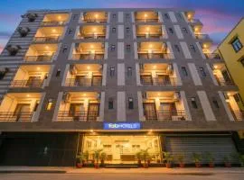 FabHotel New Silver Crown