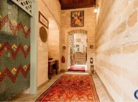 Sazeli Boutique Hotel