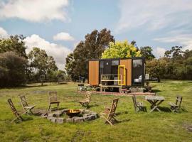 Avalon Tiny Home by Tiny Away, hotel en Kyneton