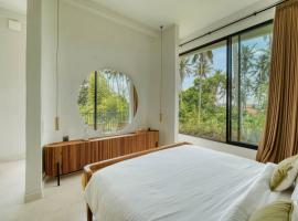 Casa Blanca Villa, Hotel in Mantaak