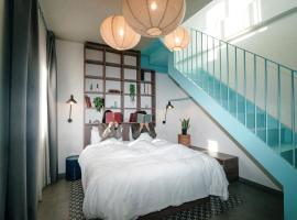 Dogpound Hotel, khách sạn ở Athens