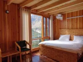 Hotel Hunza story