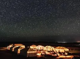 Night Luxury Dunes Camp