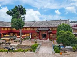Lijiang Wangfu Hotel