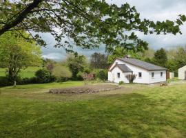 Hotel kuvat: Waterfall Cottage